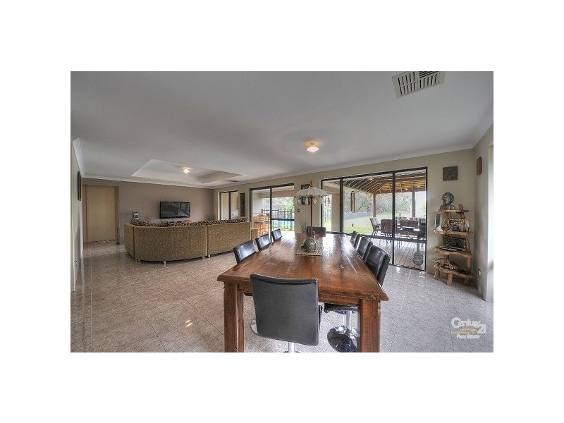 35 Culeenup Road, North Yunderup WA 6208