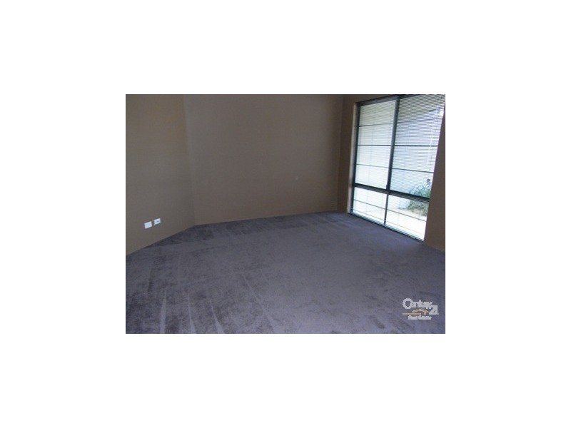 15 Dunsborough Court DAWESVILLE, Mandurah WA 6210