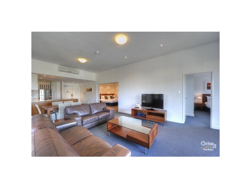 3204/16 Dolphin Drive, Mandurah WA 6210