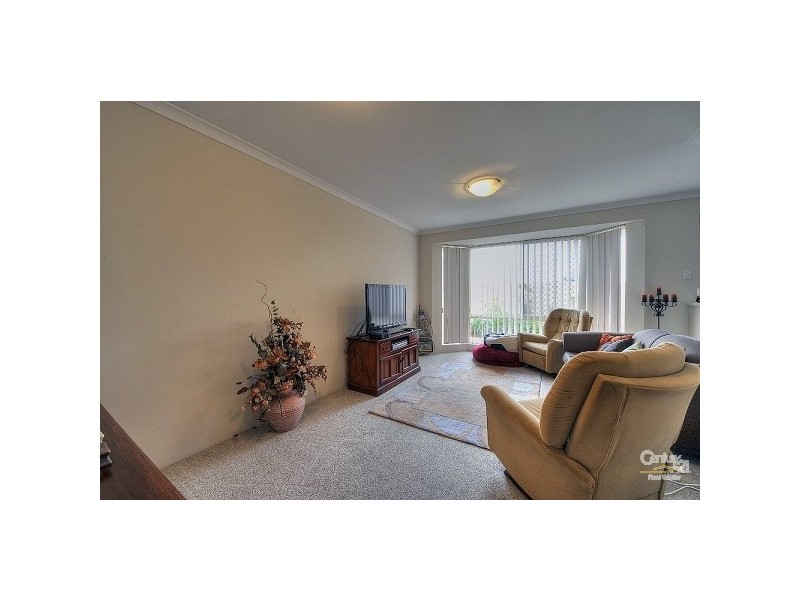 81 Casuarina Drive, Halls Head WA 6210