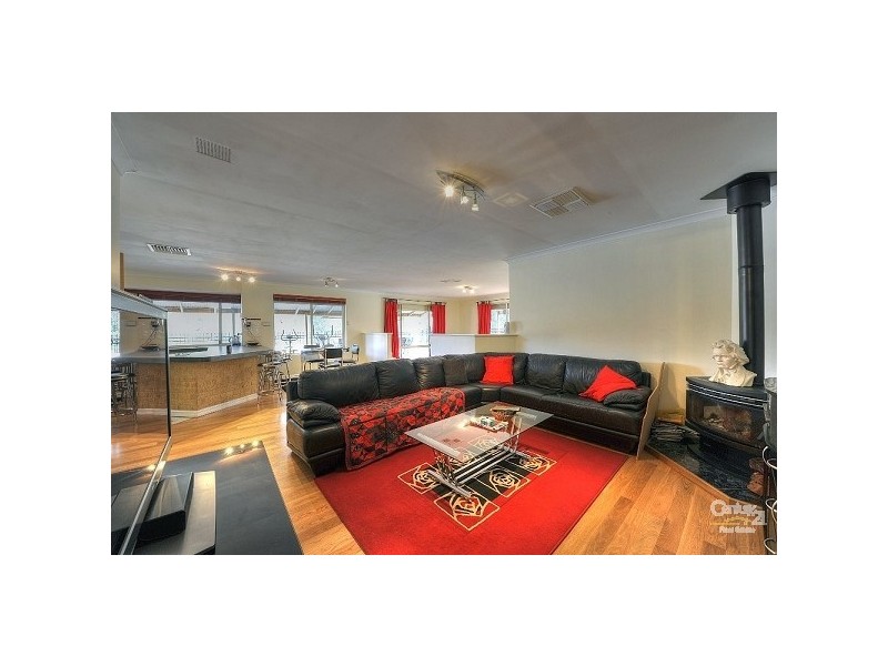 92 Caledonia Close, Herron WA 6211