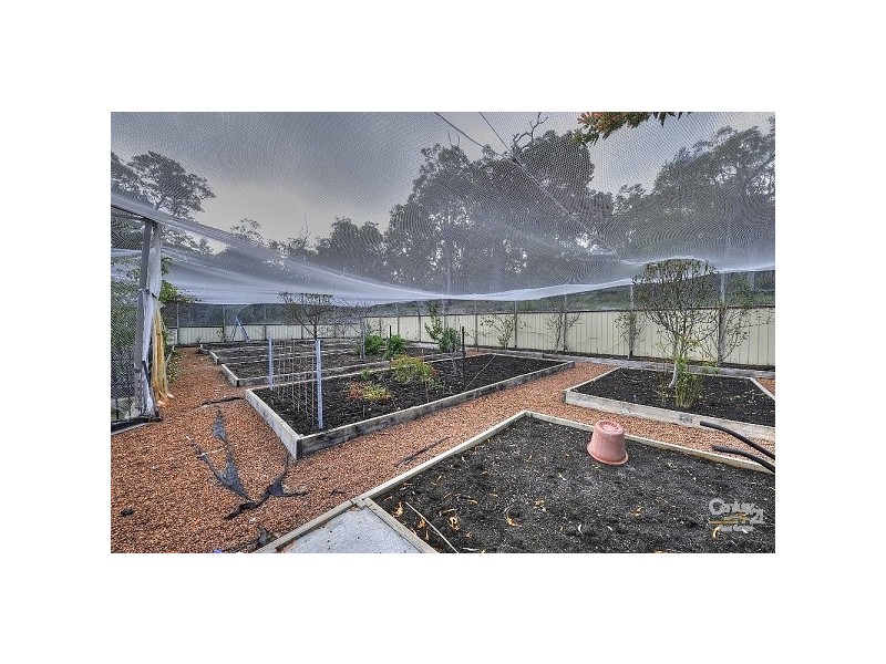 92 Caledonia Close, Lake Clifton WA 6215