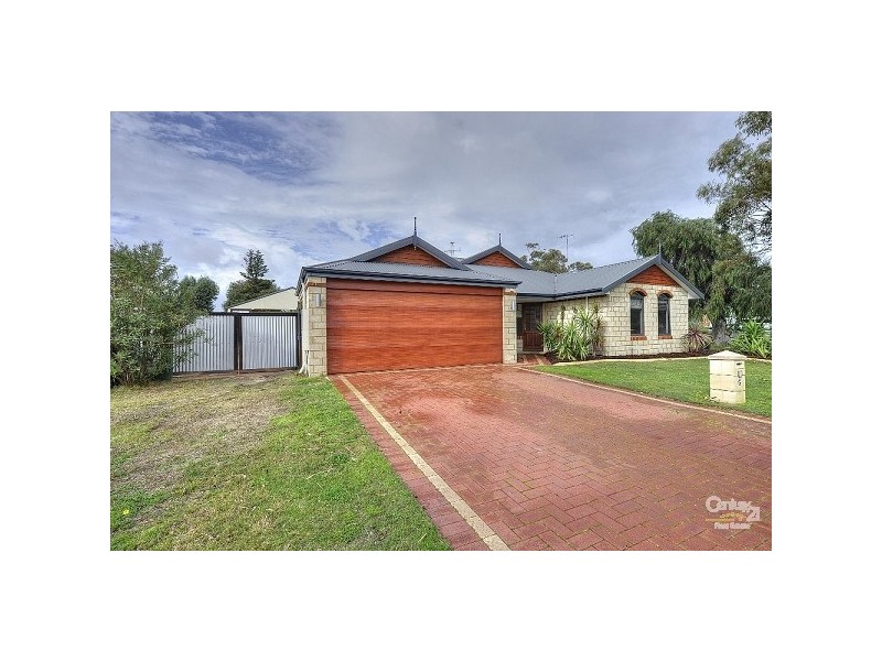 9 Lochinvar Street, Madora Bay WA 6210