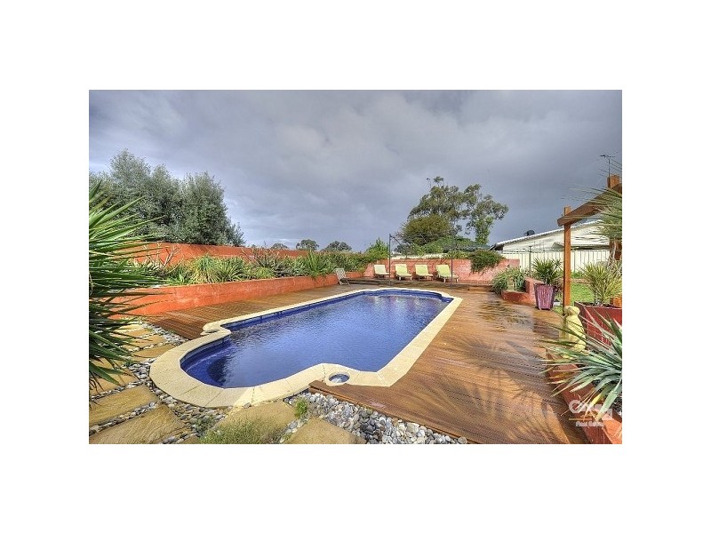 9 Lochinvar Street, Madora Bay WA 6210