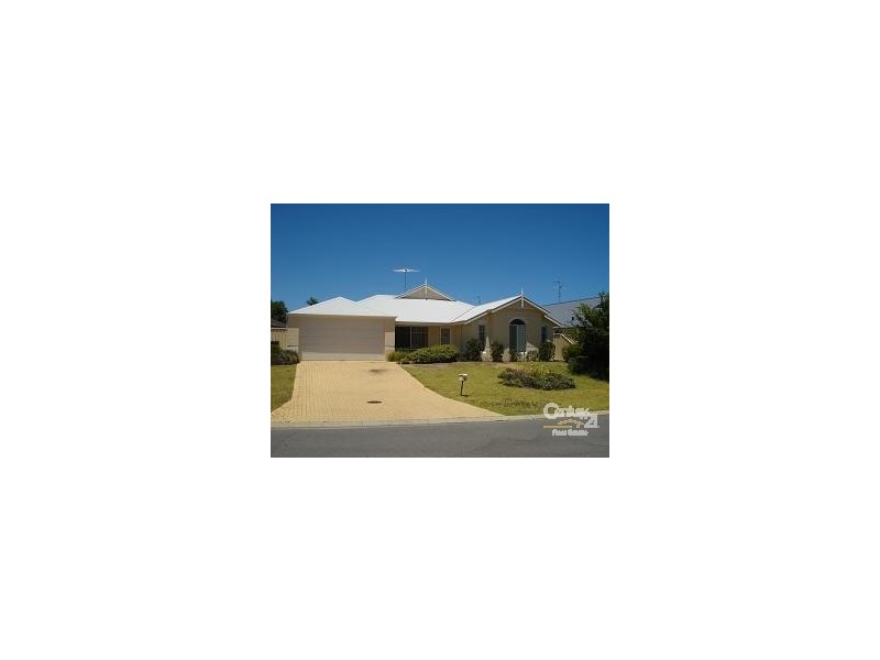 40 Ravendale Drive Dudley Park, Mandurah WA 6210