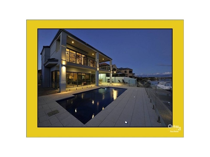 21 Finistere Island Retreat, Halls Head WA 6210