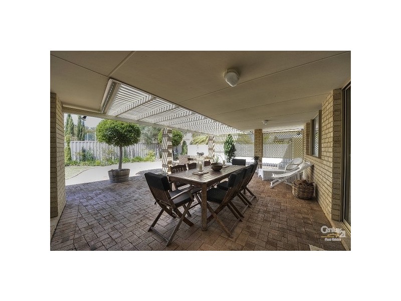 5 Seawind Drive, Silver Sands WA 6210