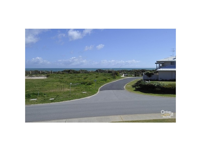 5 Seawind Drive, Silver Sands WA 6210