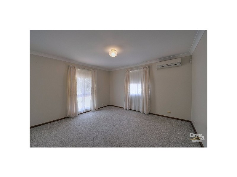 24 Cornwallis Road, Madora Bay WA 6210