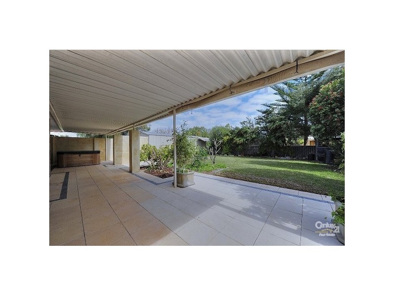 24 Cornwallis Road, Madora Bay WA 6210