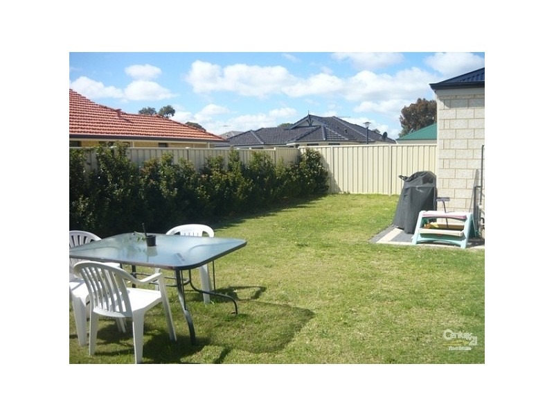 9 Golden Grove, Coodanup WA 6210