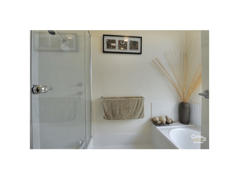 20 Evella Cove, Lakelands WA 6180