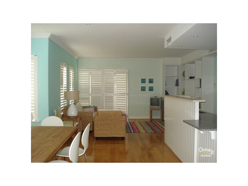 2/2 Bowsprit Way Mandurah Marina, Mandurah WA 6210