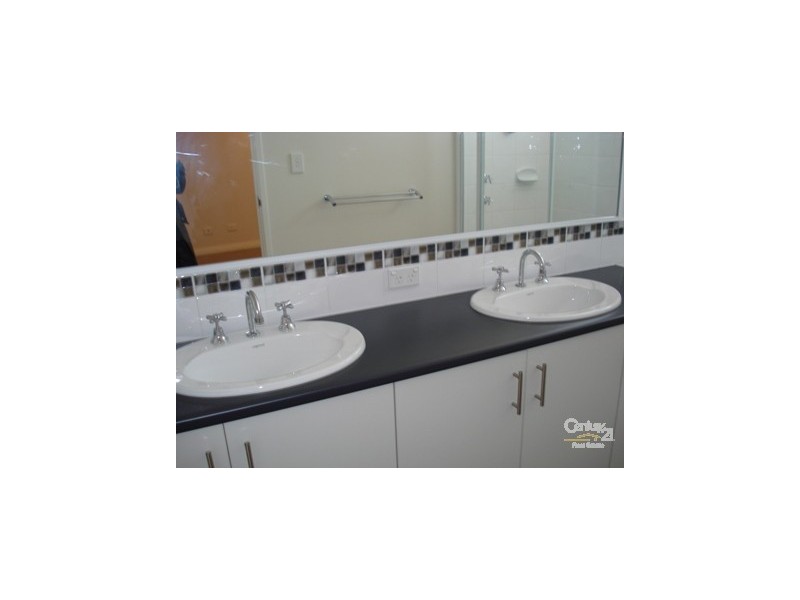 135 Meadow Springs Drive Meadow Springs, Mandurah WA 6210