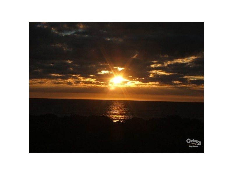 11 Diadem Place, Madora Bay WA 6210