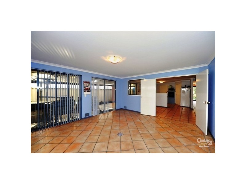 15 Boileau Place, San Remo WA 6210