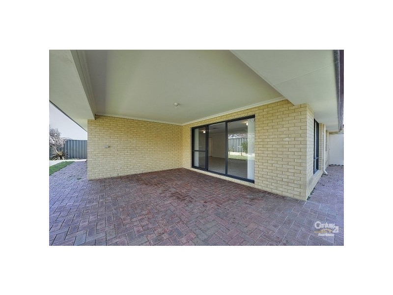 6 Beacon Way, Singleton WA 6175