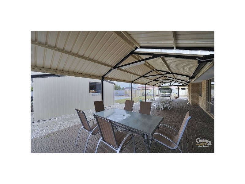 27 Federation Drive, Singleton WA 6175