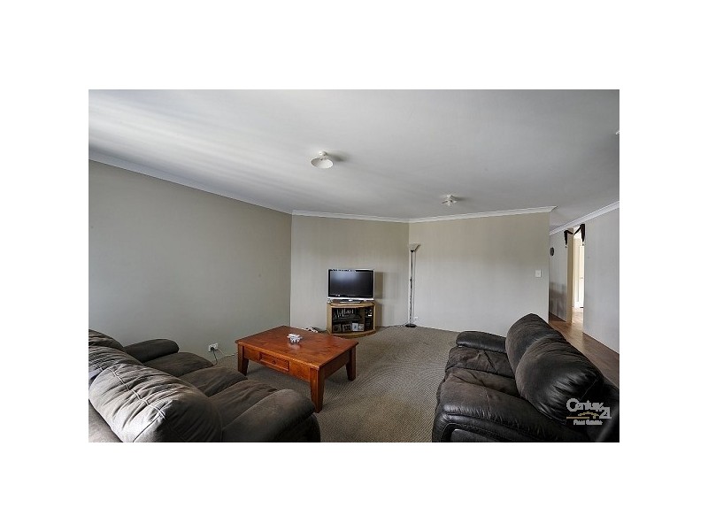 70 Kookaburra Drive, Greenfields WA 6210