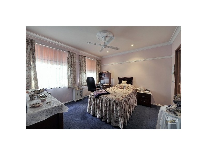 8 Briar Court, Greenfields WA 6210