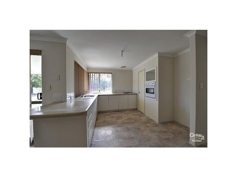 17 Kangaroo Paw, Greenfields WA 6210