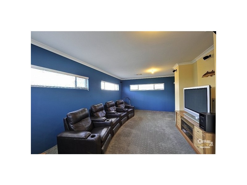 10 Meekatharra Place, Dawesville WA 6211