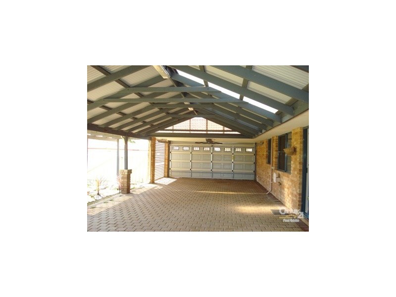 5 Medford Court, Mandurah WA 6210