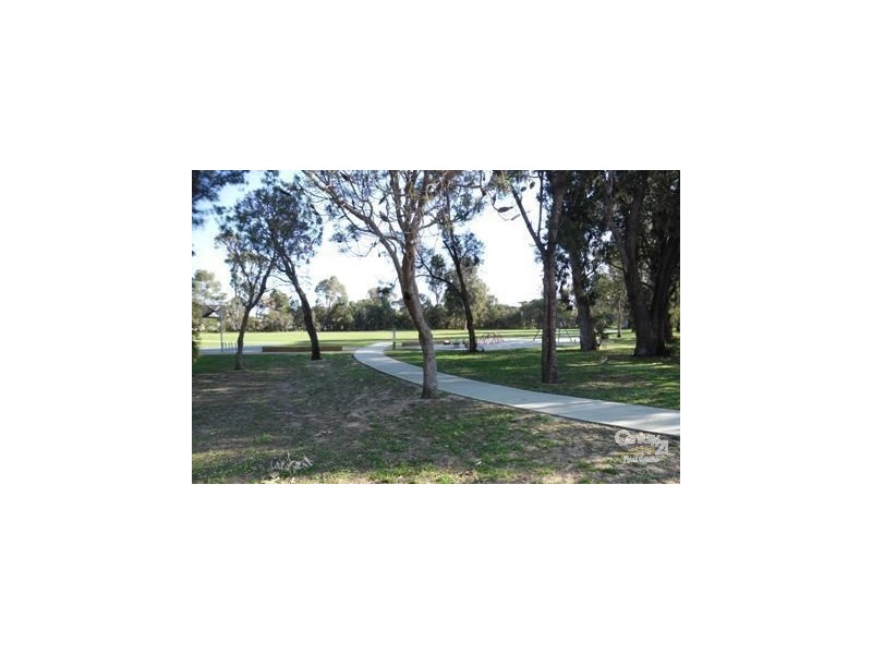 25 Gavarnie Way, Coodanup WA 6210