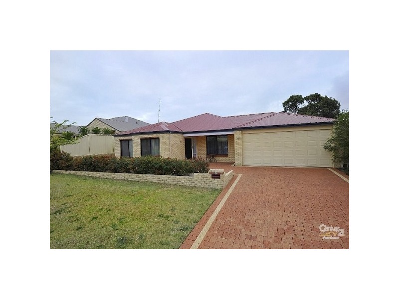 7 Argyle Fairway, Lakelands WA 6180