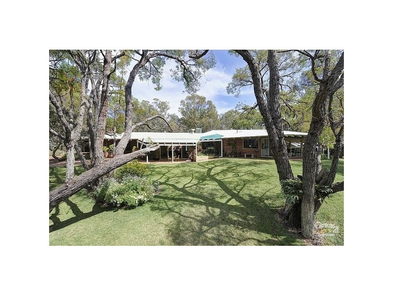 131 Mulga Drive, Parklands, Mandurah WA 6210