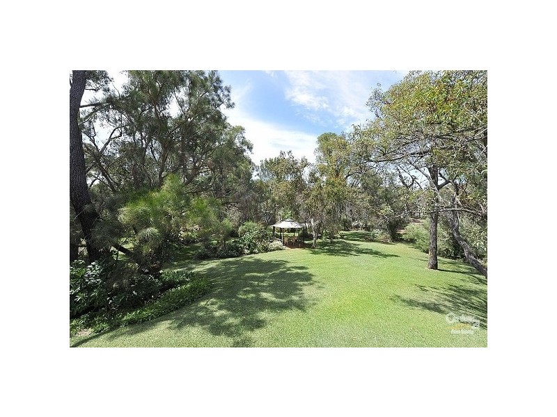131 Mulga Drive, Parklands, Mandurah WA 6210