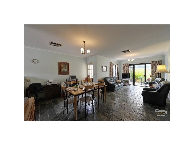 6 Thyme Meander, Greenfields WA 6210