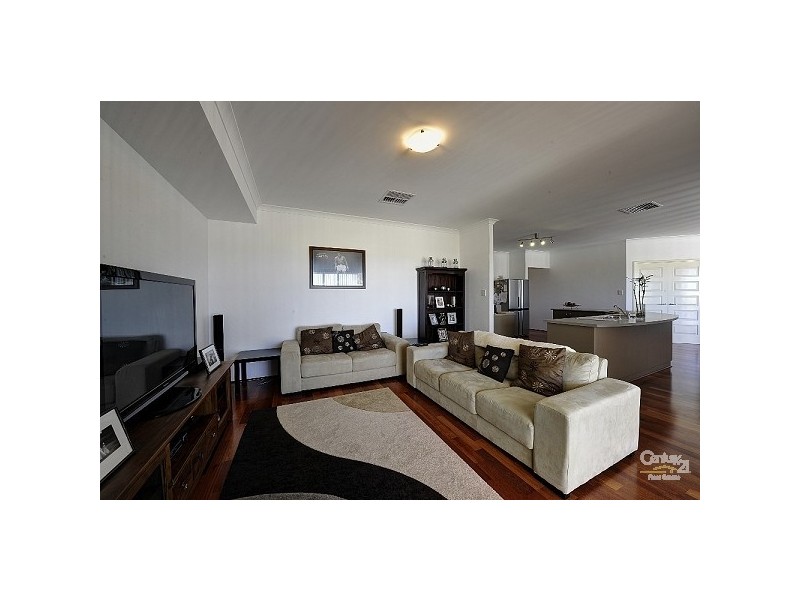 48 Mundaring Crescent, Dawesville WA 6211