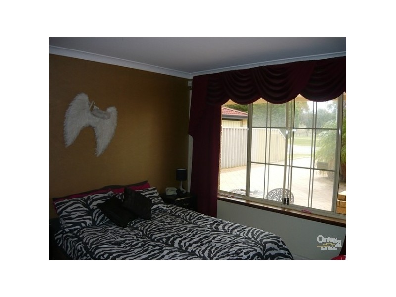 5B Ardmore Court, Meadow Springs WA 6210