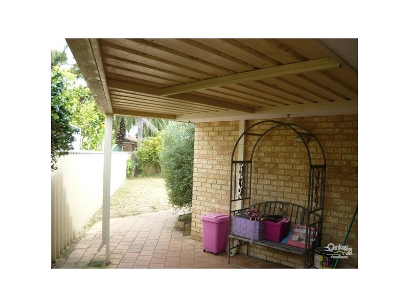5B Ardmore Court, Meadow Springs WA 6210