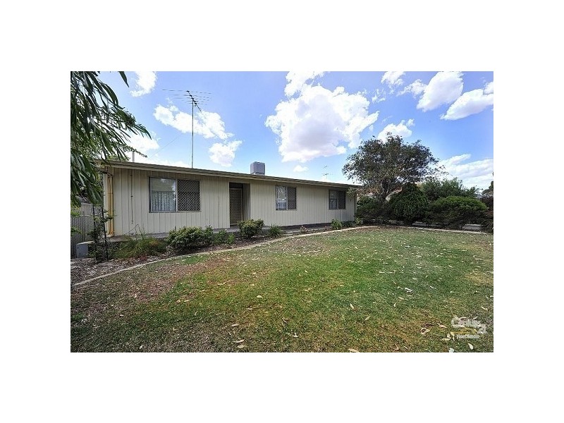 2 Madora Beach Road, Madora Bay WA 6210