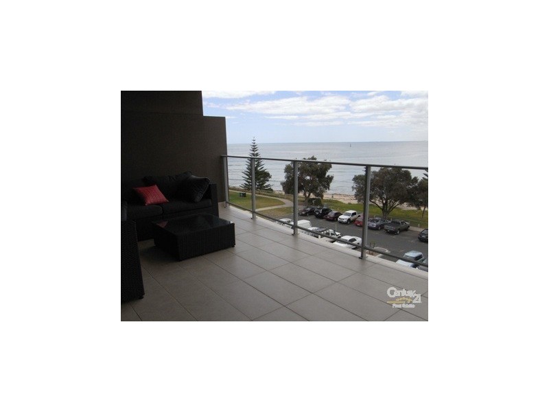 17/11 Halls Head Parade, Mandurah WA 6210