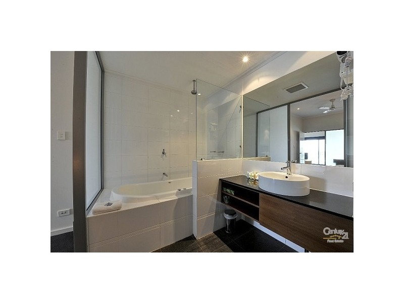 304/16 Dolphin Drive, Mandurah WA 6210