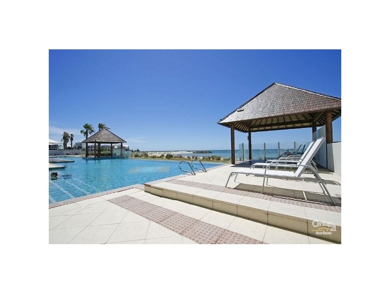 304/16 Dolphin Drive, Mandurah WA 6210