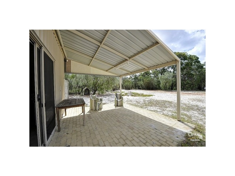 61 Pioneer Place, Birchmont WA 6214