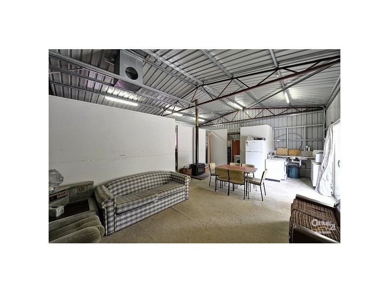 61 Pioneer Place, Birchmont WA 6214