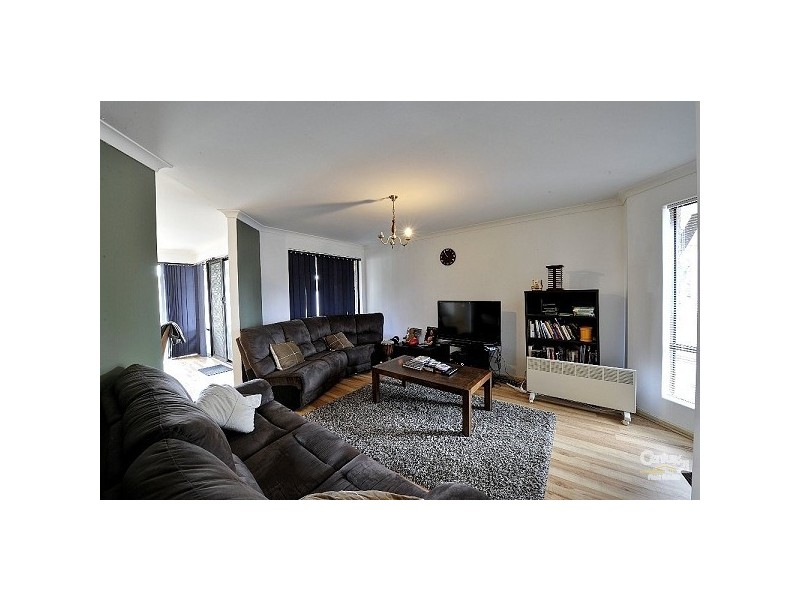 19 Adare Place, Coodanup WA 6210