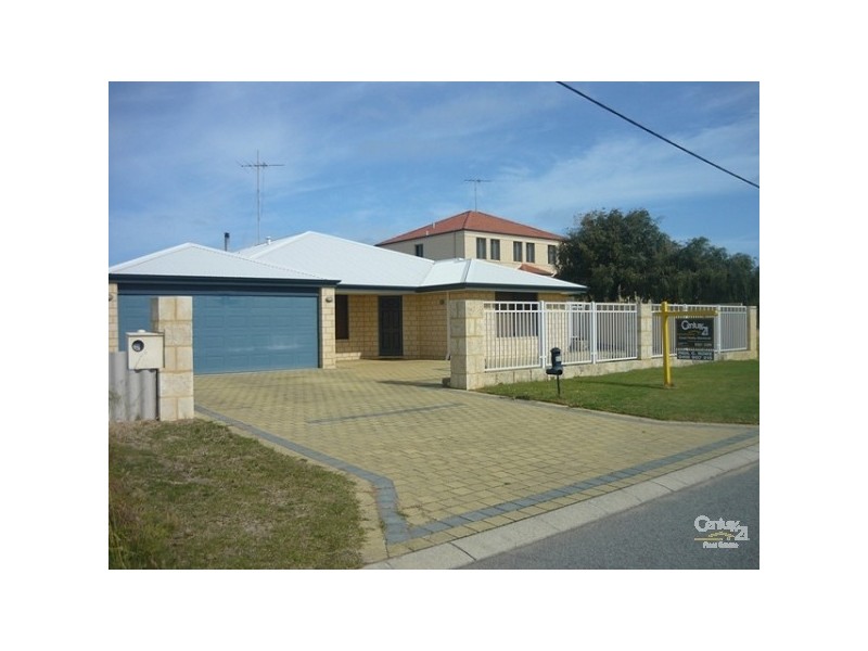 15 Gilmore Street, Madora Bay WA 6210