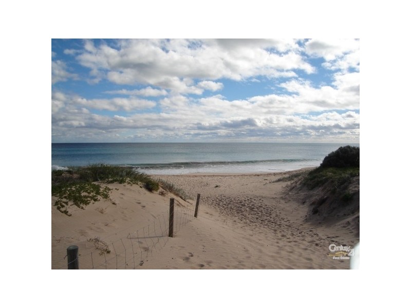 15 Gilmore Street, Madora Bay WA 6210