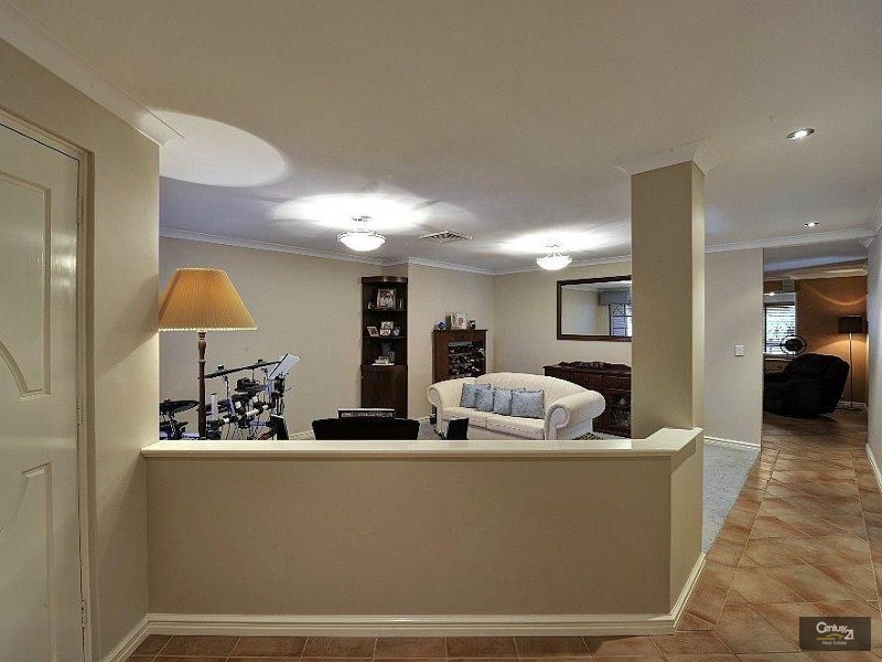 23 Waterville Retreat, Meadow Springs WA 6210