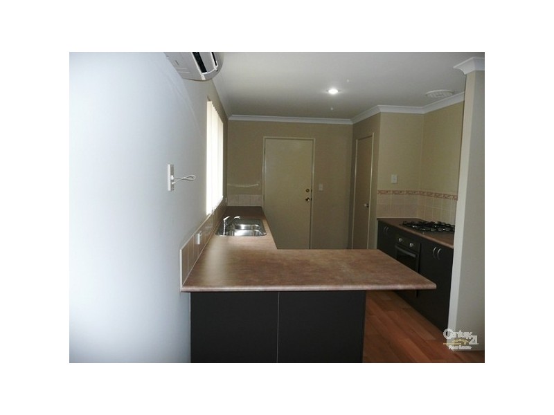 10 Pingle Drive, Mandurah WA 6210