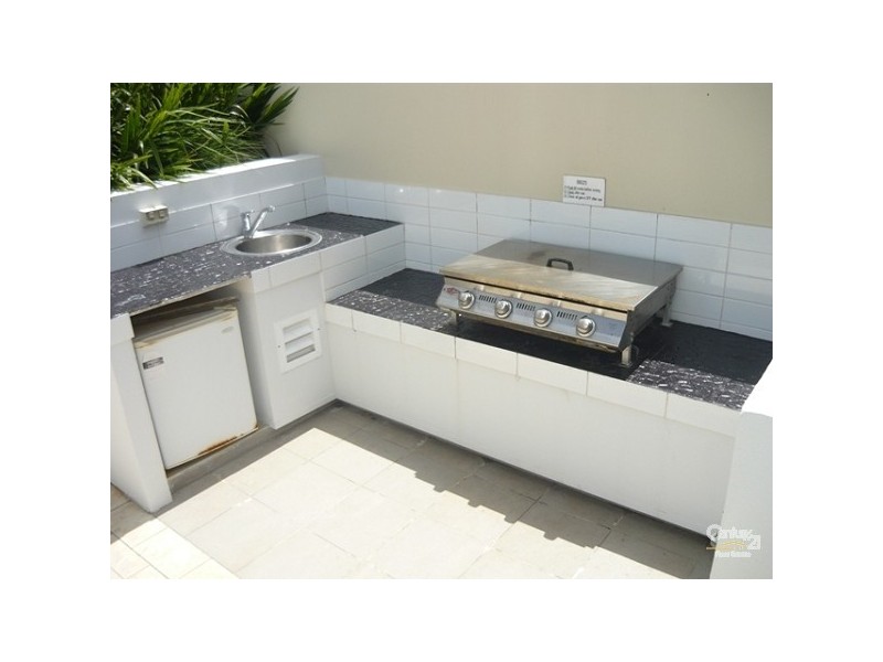 1/1 Breakwater Parade, Mandurah WA 6210