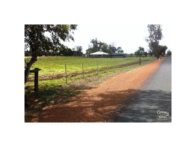 209 Clifton Road, Yarloop WA 6218