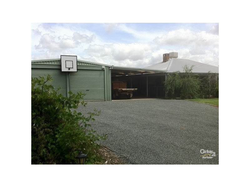 209 Clifton Road, Yarloop WA 6218