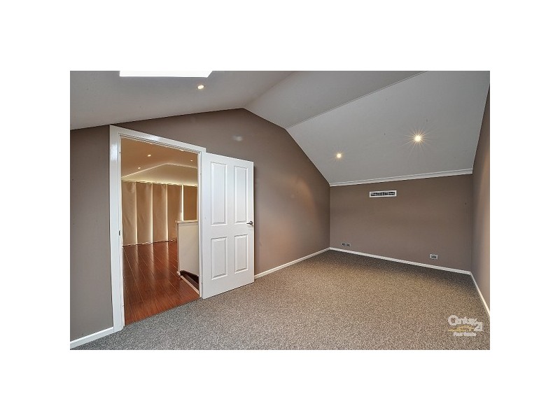 6 Hera Court, San Remo WA 6210